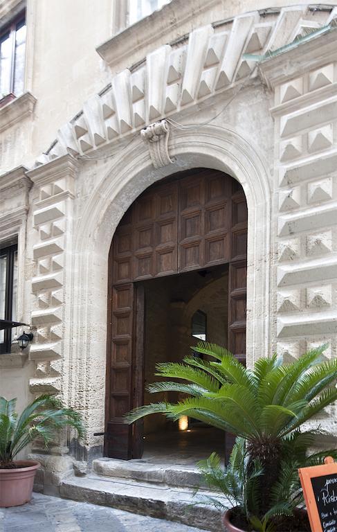 Dei Due Portoni Suite Storica Lecce Zimmer foto