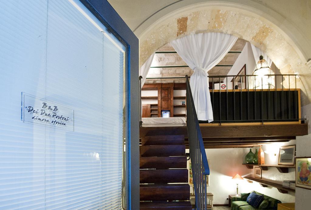 Dei Due Portoni Suite Storica Lecce Zimmer foto